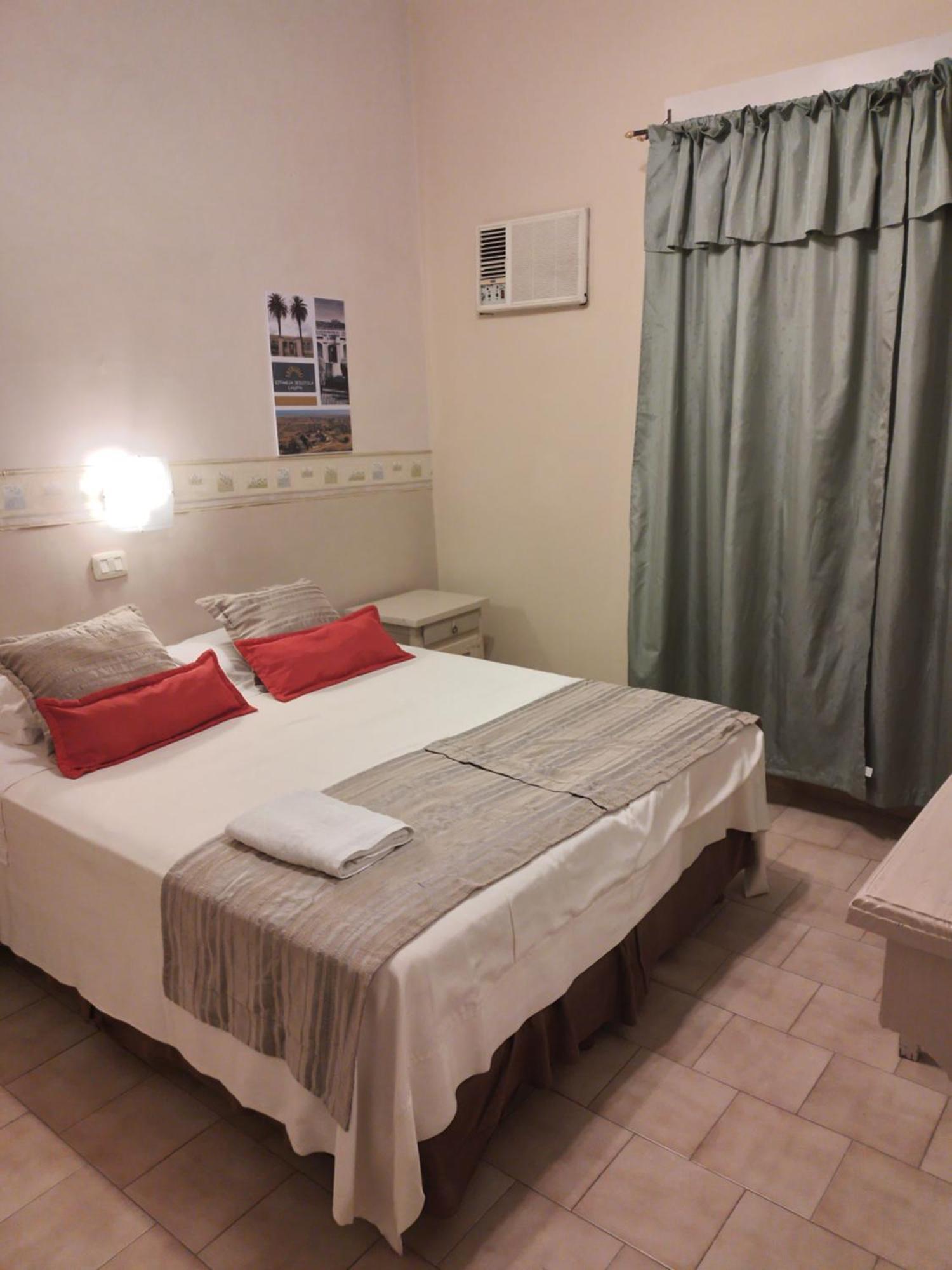 קורדובה Camino Real Hotel מראה חיצוני תמונה