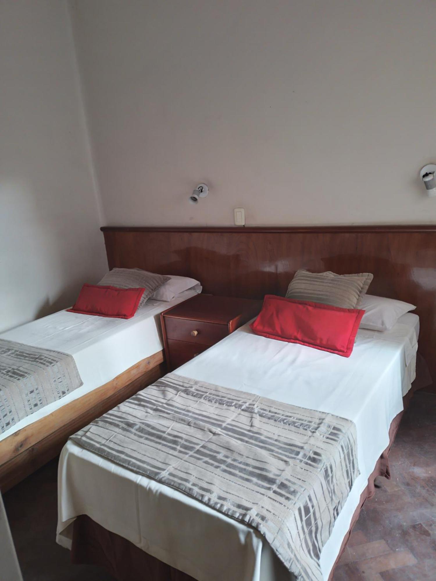 קורדובה Camino Real Hotel מראה חיצוני תמונה