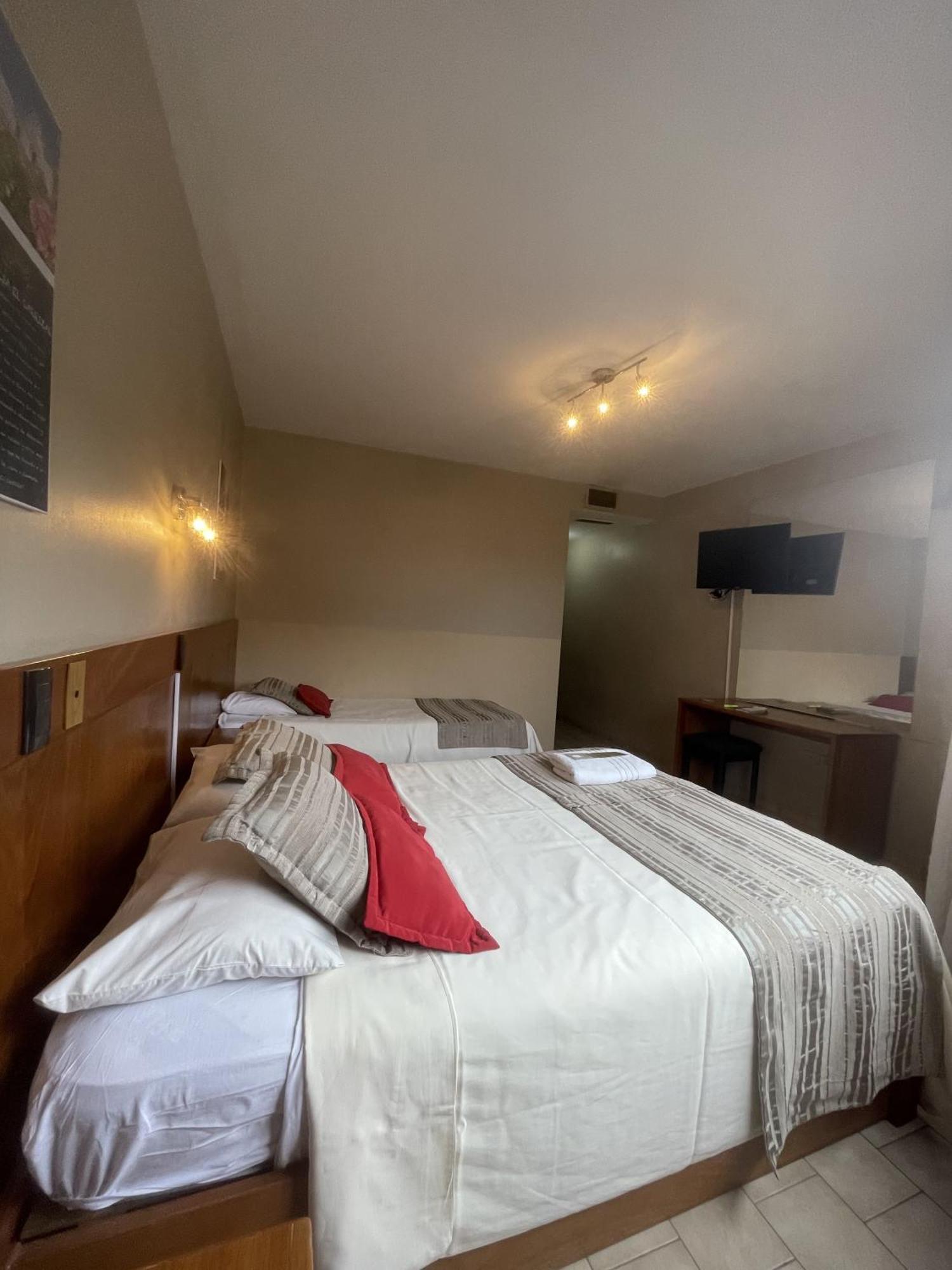 קורדובה Camino Real Hotel מראה חיצוני תמונה